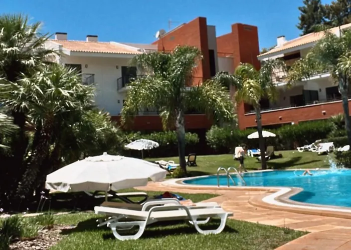 The Palm At The Palm Village 2 Bedrooms Apartment
